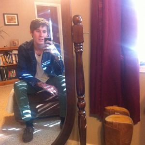 Meet your Posher, Dylan